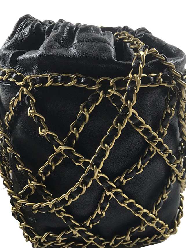 Chain Design Leather Poach