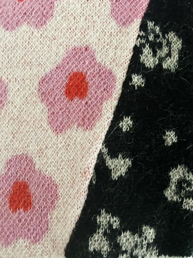 Color Scheme Flower Sleeveless Knit