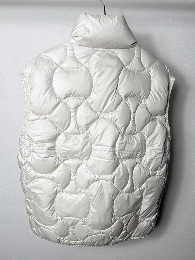 Wave Pattern Down Vest