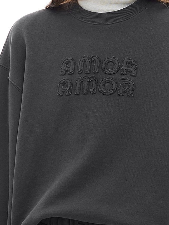 Patch Design Sweatshirt